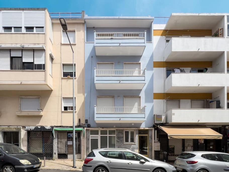 Olaias Lisbon 2 Bed Near Metro 2アパートメント エクステリア 写真